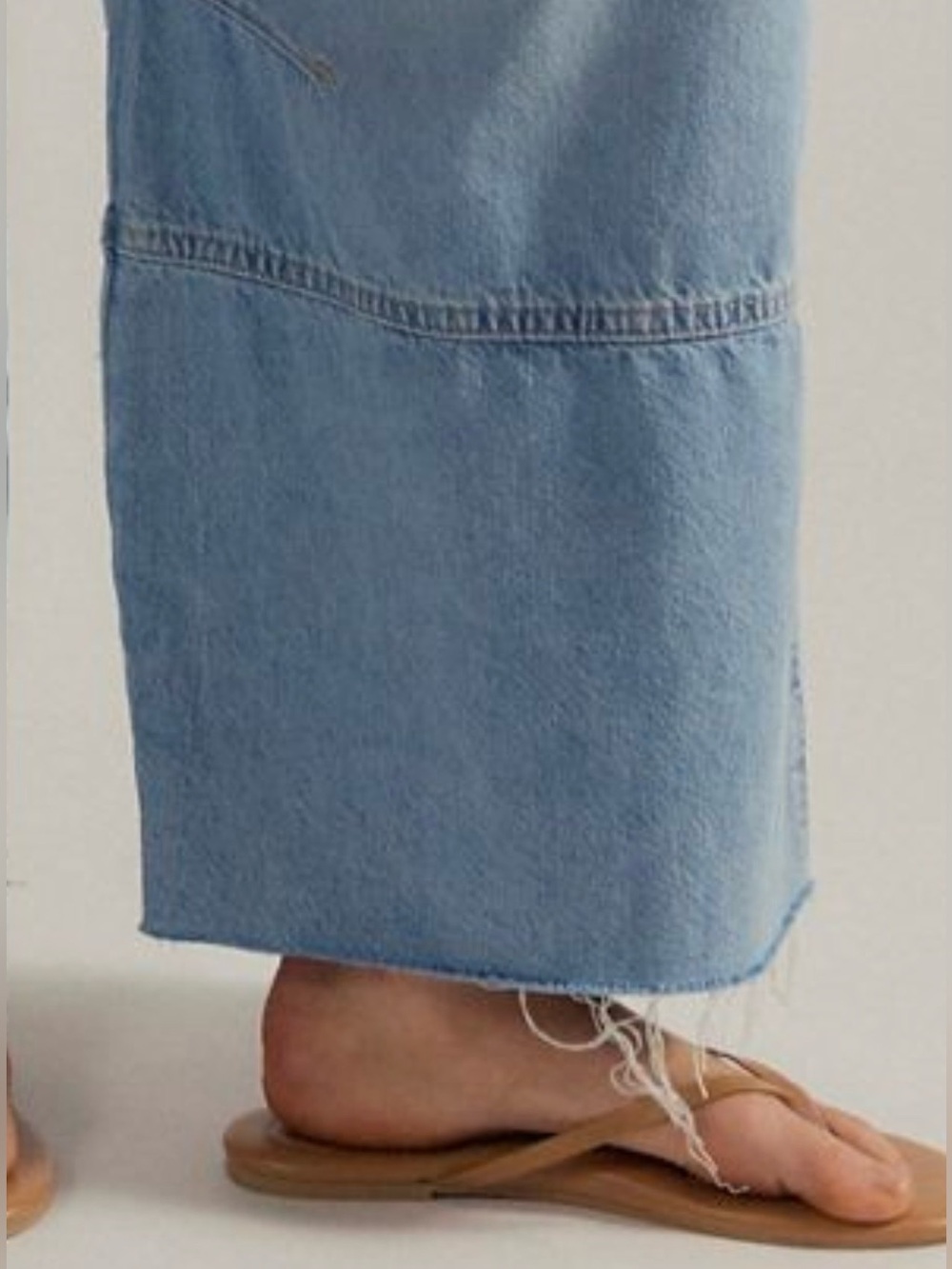 NWT FREE PEOPLE WE THE FREE RAMBLER DENIM OVERALLS GHOST RANCH - Picture 5 of 5